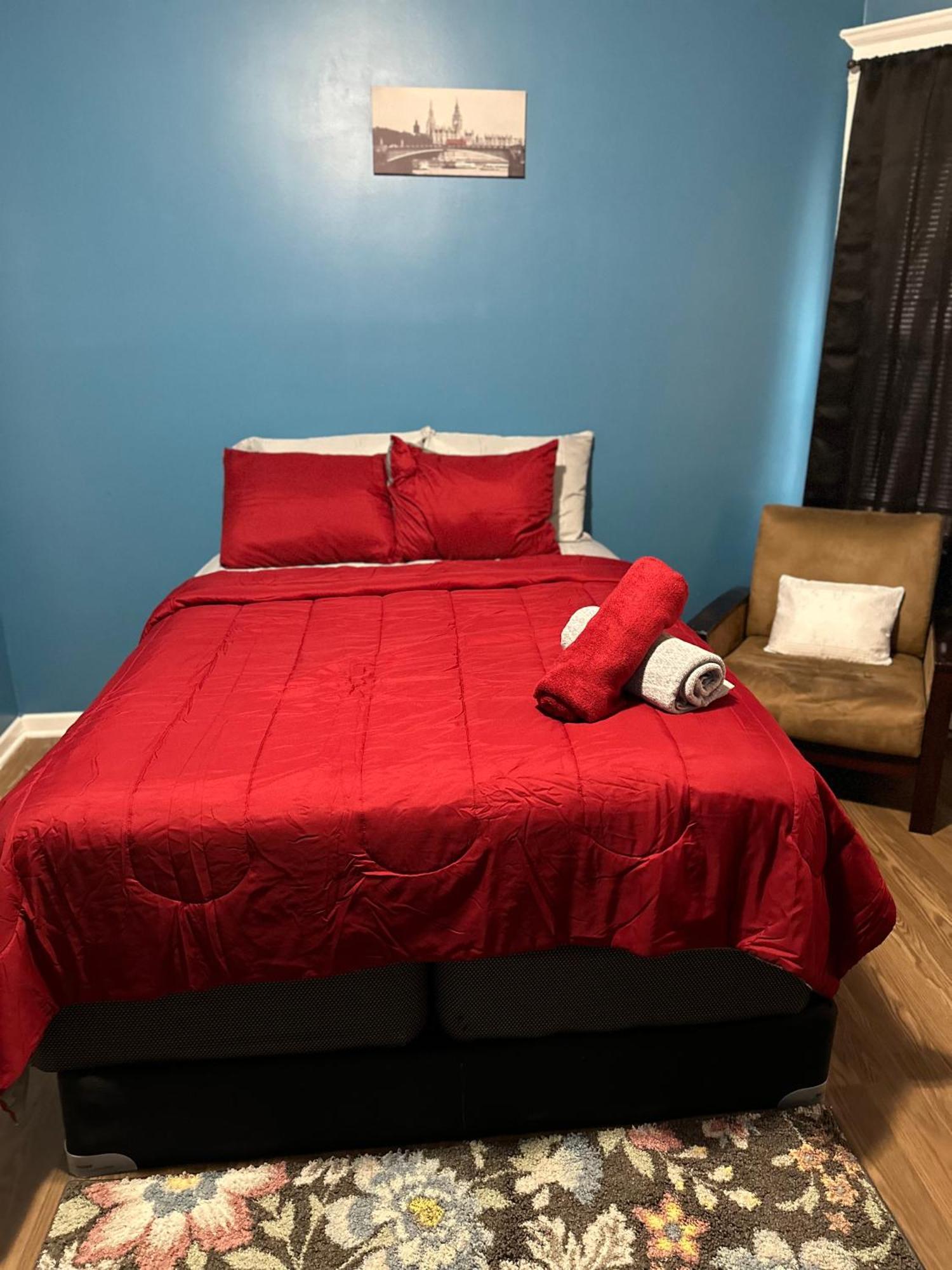 Fidelia Garnet Room, Queen Bed Minutes From Newark Liberty International Airport And Newark Penn Station Eksteriør bilde